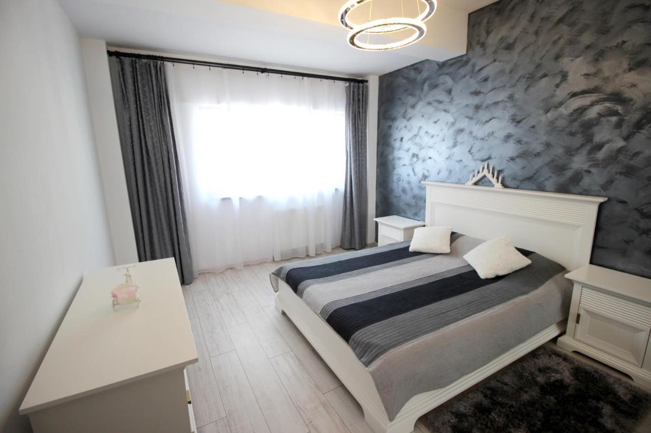 Apartament Diana เตอร์กู-มูเรช ภายนอก รูปภาพ